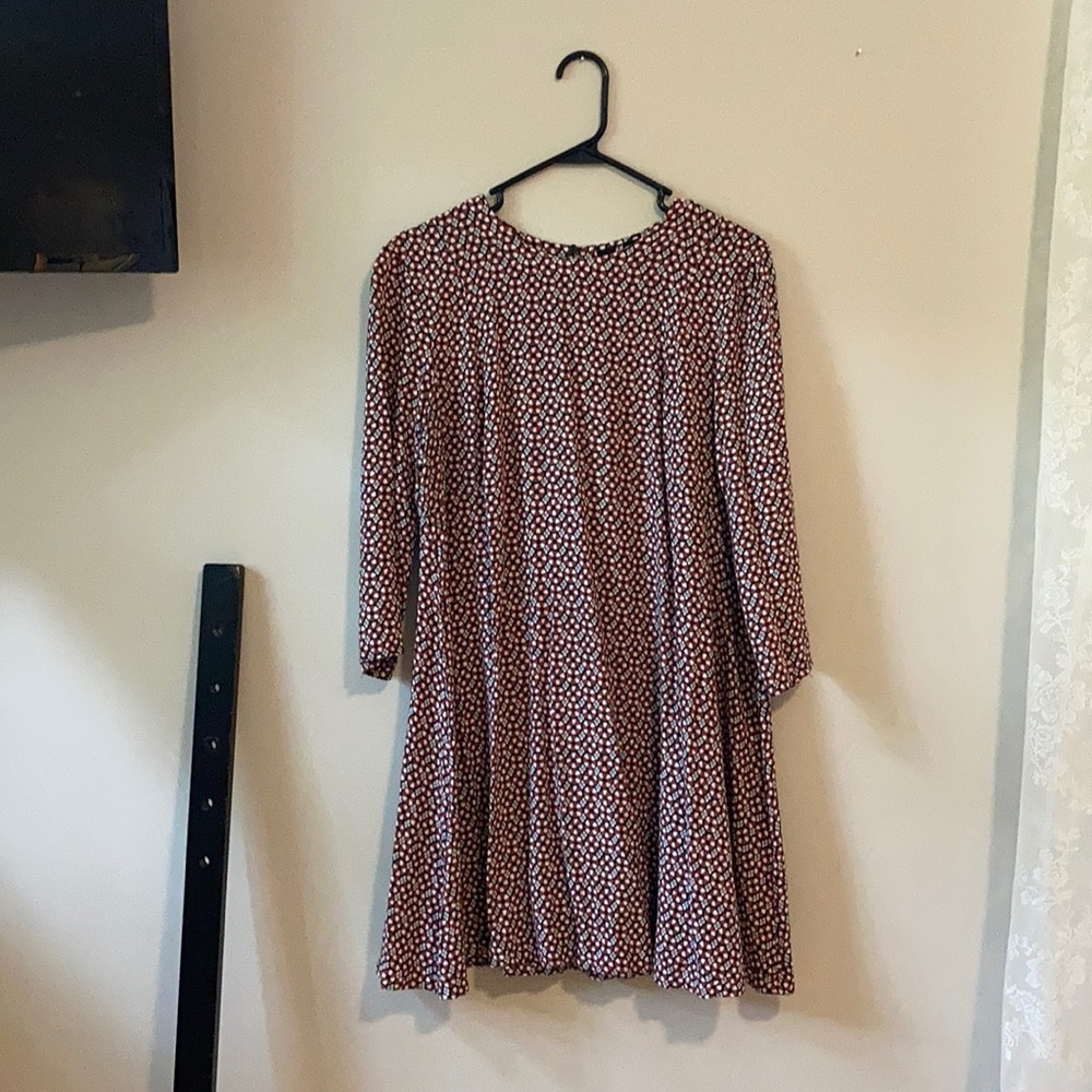 H & M 3/4 sleeve patterned dress